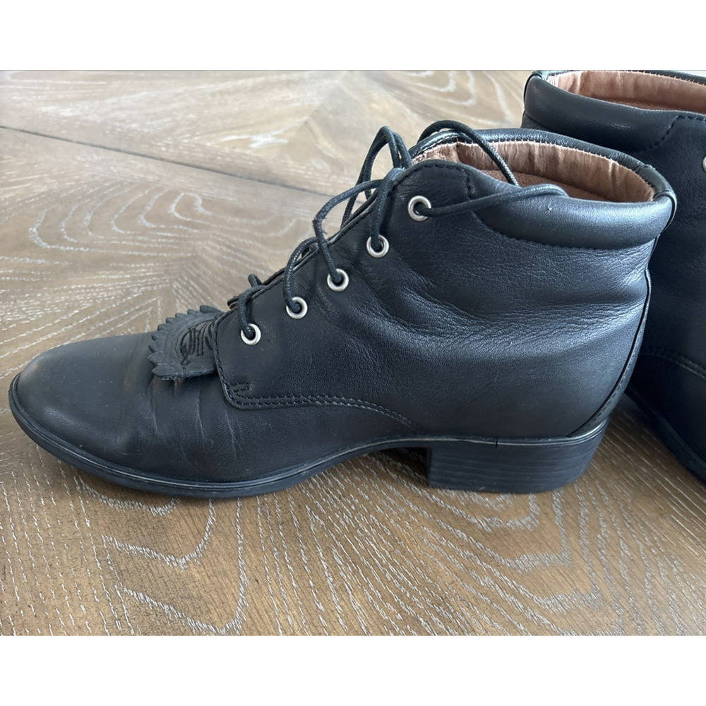 Ariat Josie Leather Lace Up Paddock Boot Kiltie Equestrian Barn Core Western| 8B - Picture 2 of 12